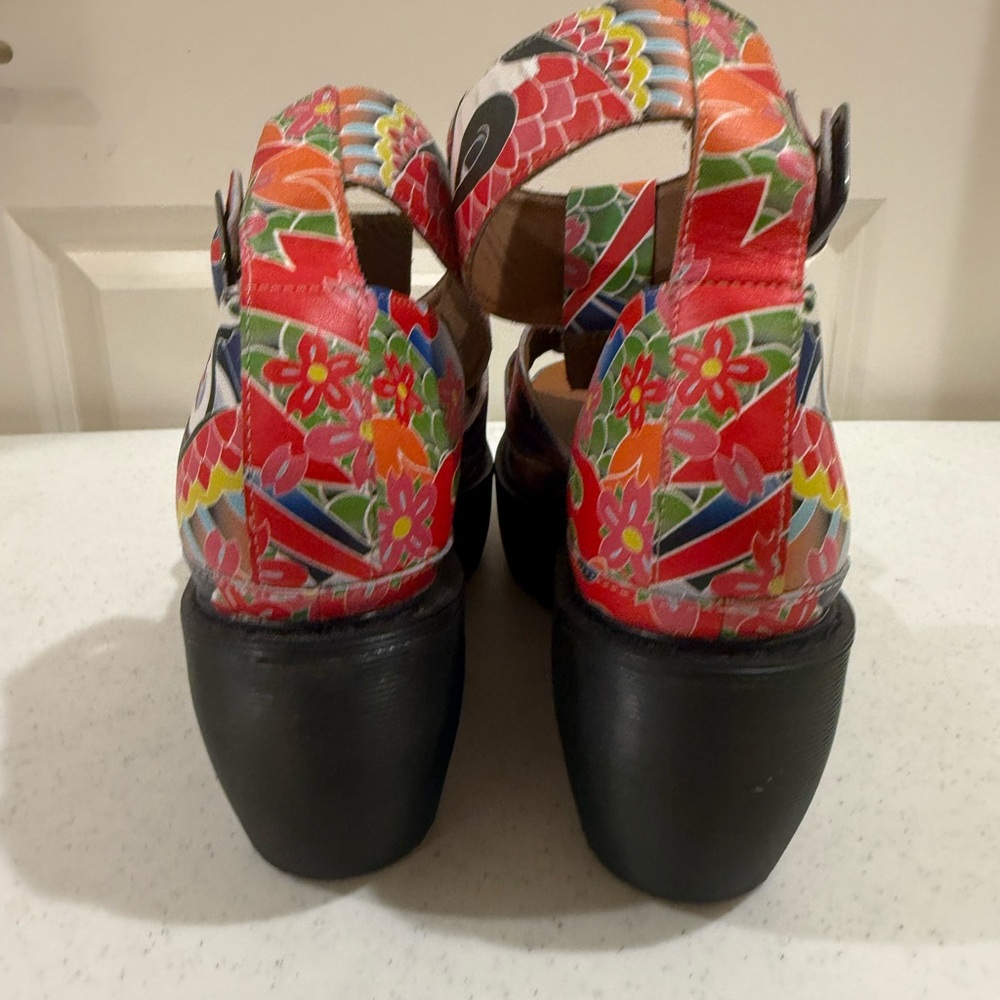 NEW Dr. Martens “ Bessie “ Leather Koi Pond Platform Sandals ~ Size 10 - Picture 2 of 16